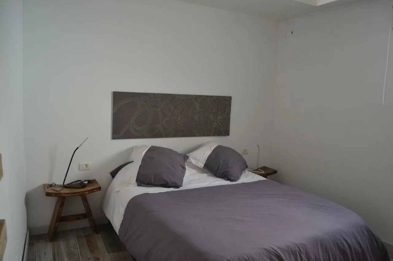 別荘 グイマー Casa Amarillaヴィラ スペイン